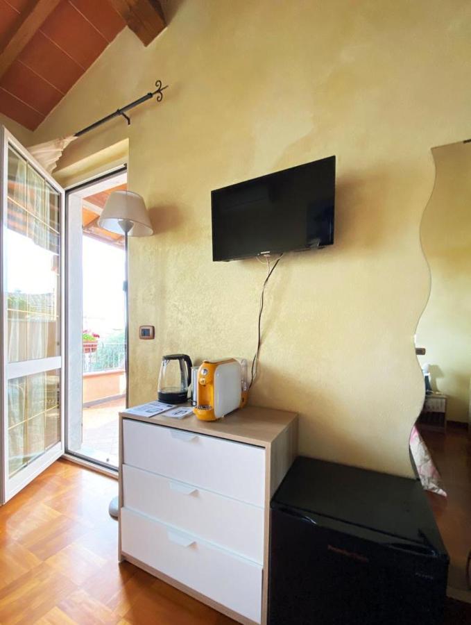 La Madonnina Bed and Breakfast Querceta Εξωτερικό φωτογραφία